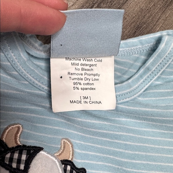 Three Sisters Cow Appliqué Baby Boy Romper - Picture 4 of 5